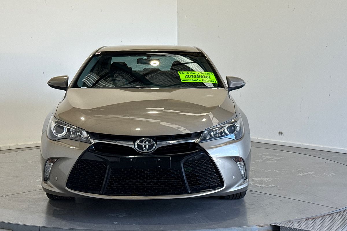 2017 Toyota Camry Atara S ASV50R