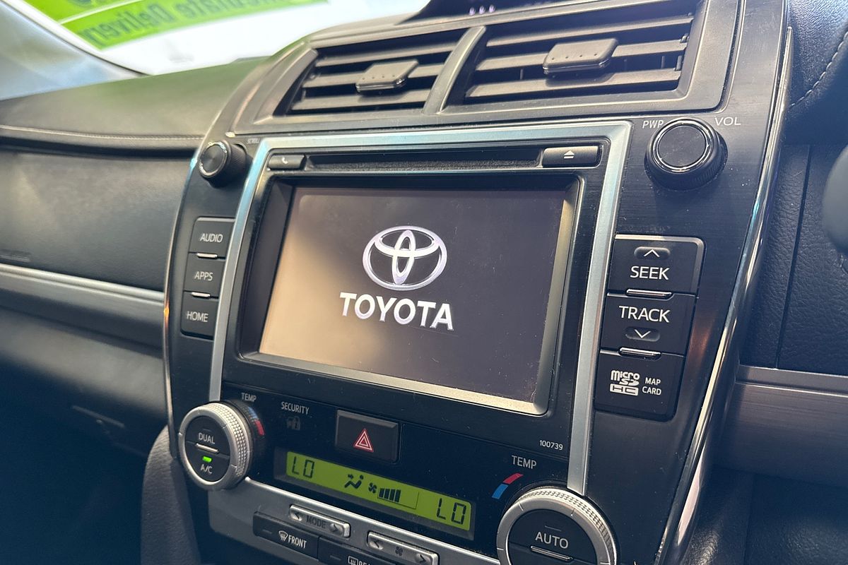2017 Toyota Camry Atara S ASV50R