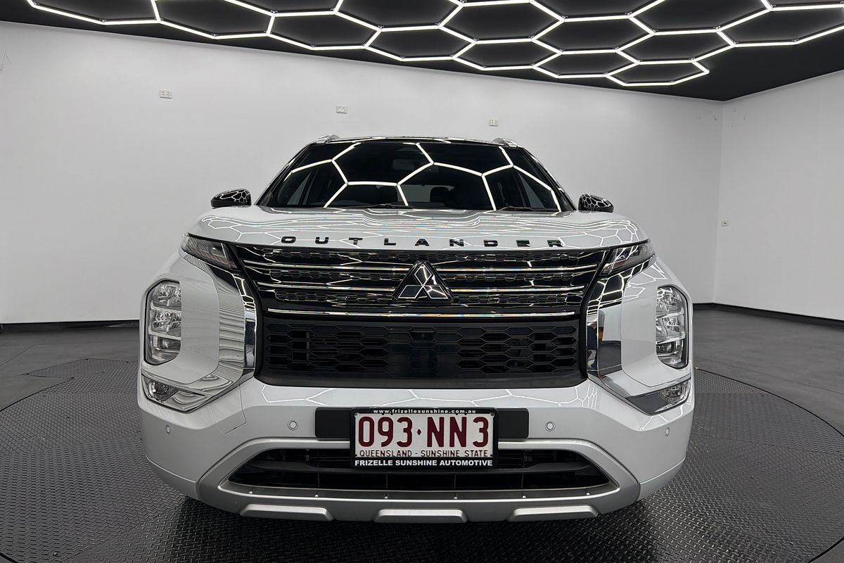 2022 Mitsubishi Outlander Exceed Tourer ZM