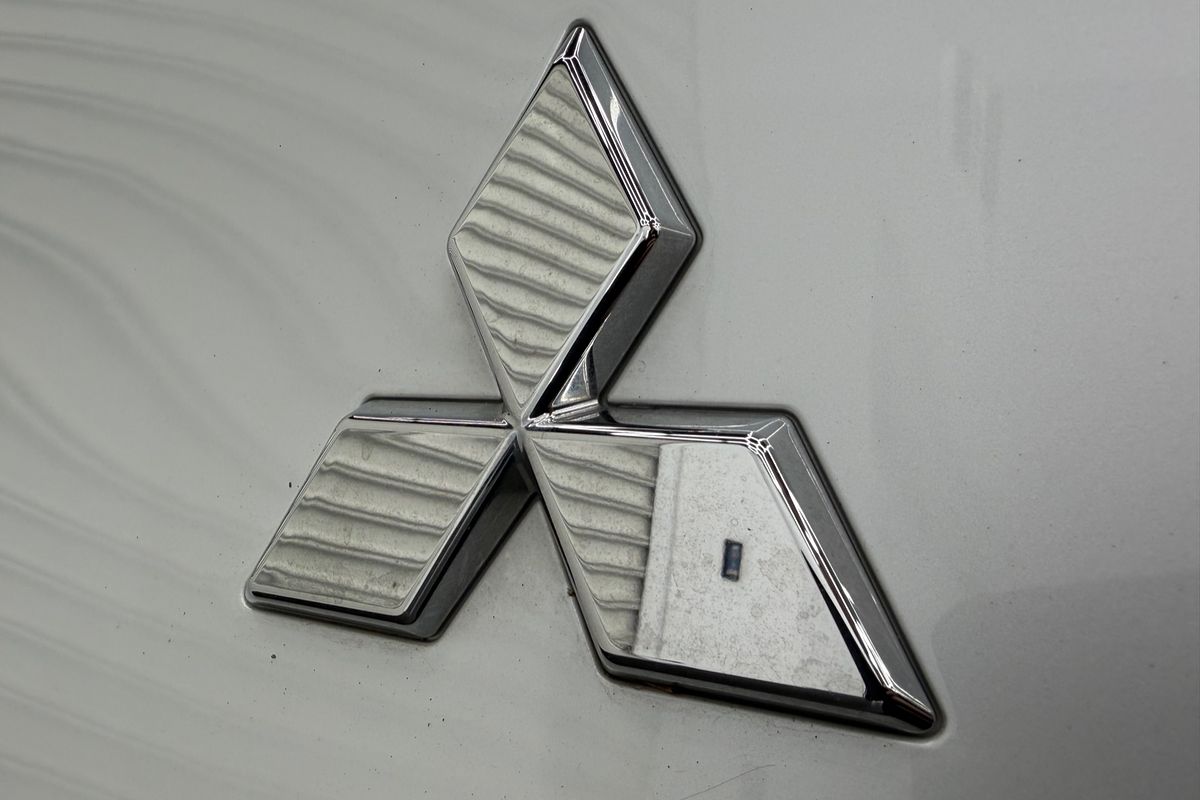 2022 Mitsubishi Outlander Exceed Tourer ZM