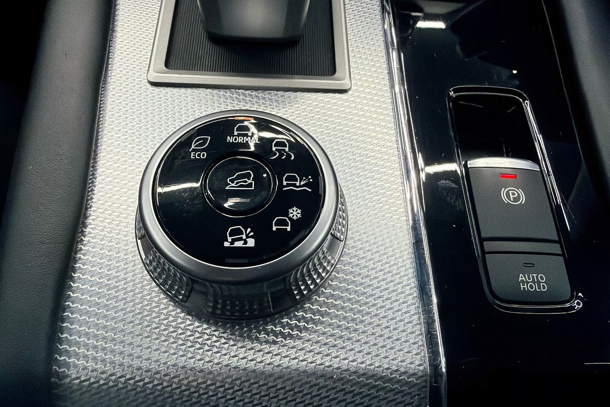 2022 Mitsubishi Outlander Exceed Tourer ZM