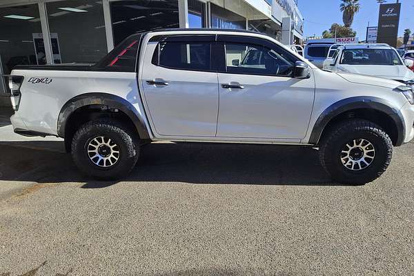 2022 Isuzu D-MAX X-TERRAIN 4X4