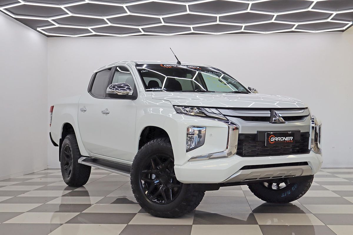 2021 Mitsubishi Triton GLS MR 4X4
