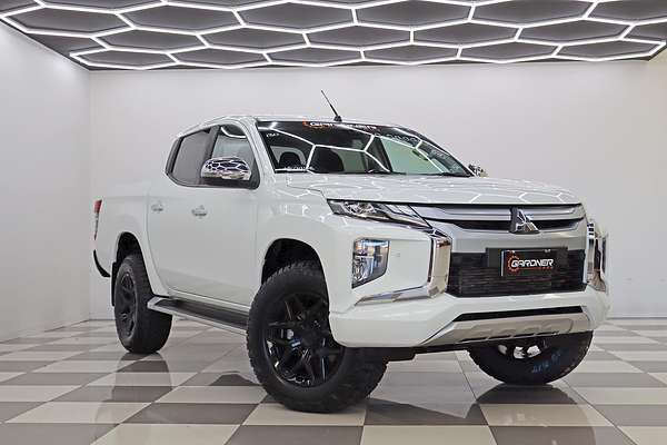 2021 Mitsubishi Triton GLS MR 4X4