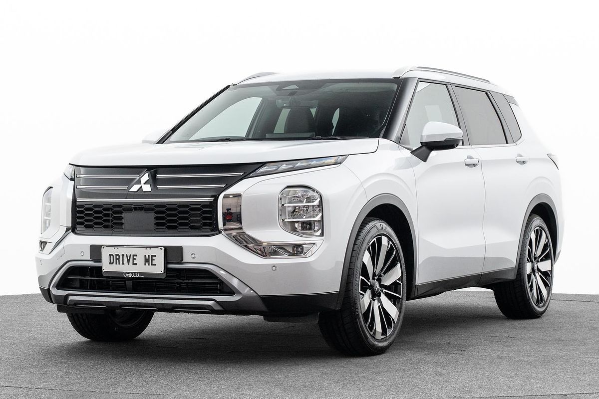 2025 Mitsubishi Outlander Aspire ZM