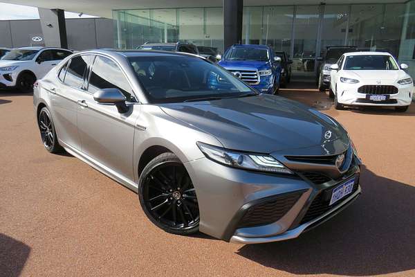 2022 Toyota Camry SX AXVH70R