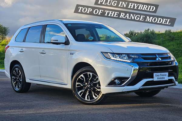 2017 Mitsubishi Outlander PHEV Exceed ZK