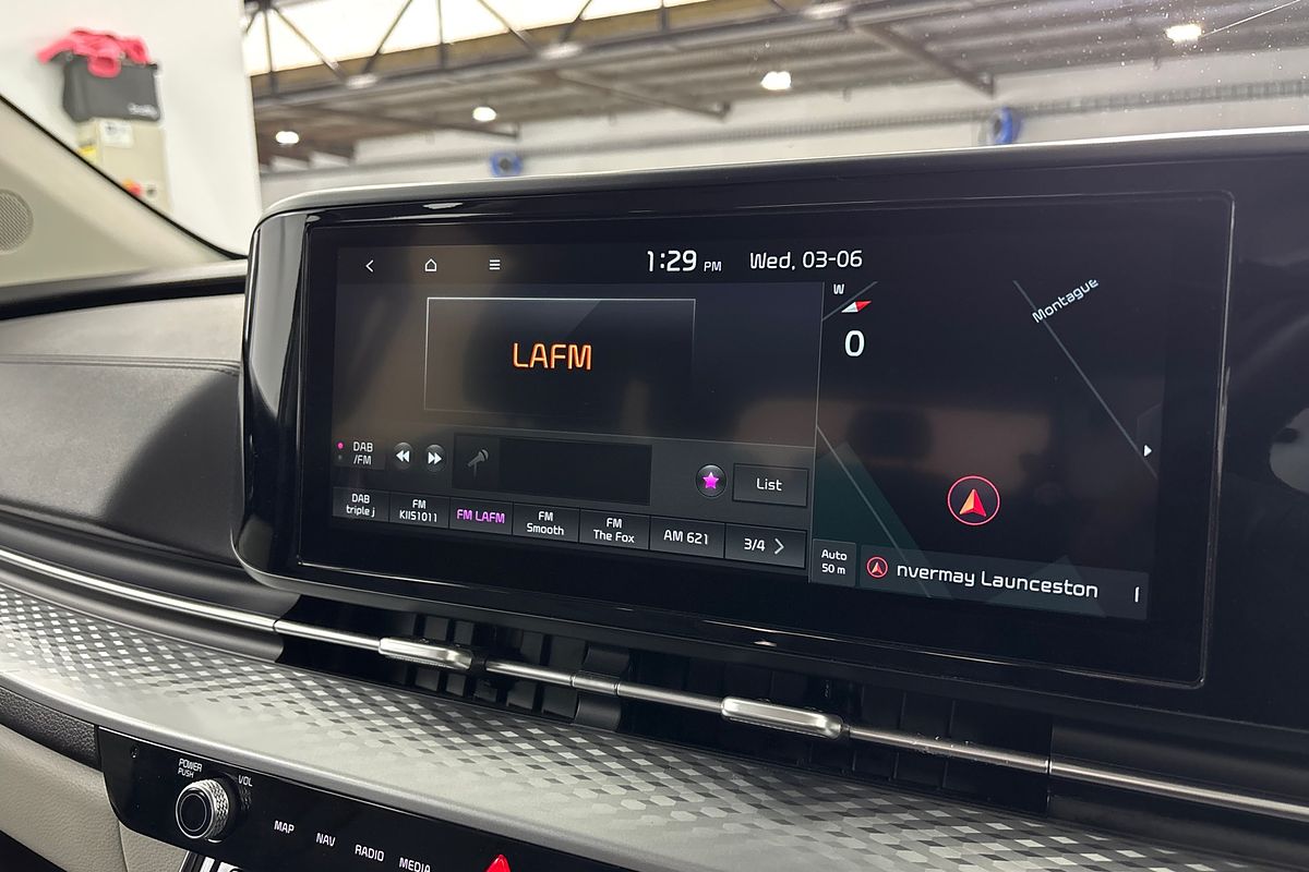 2023 Kia Carnival Si KA4