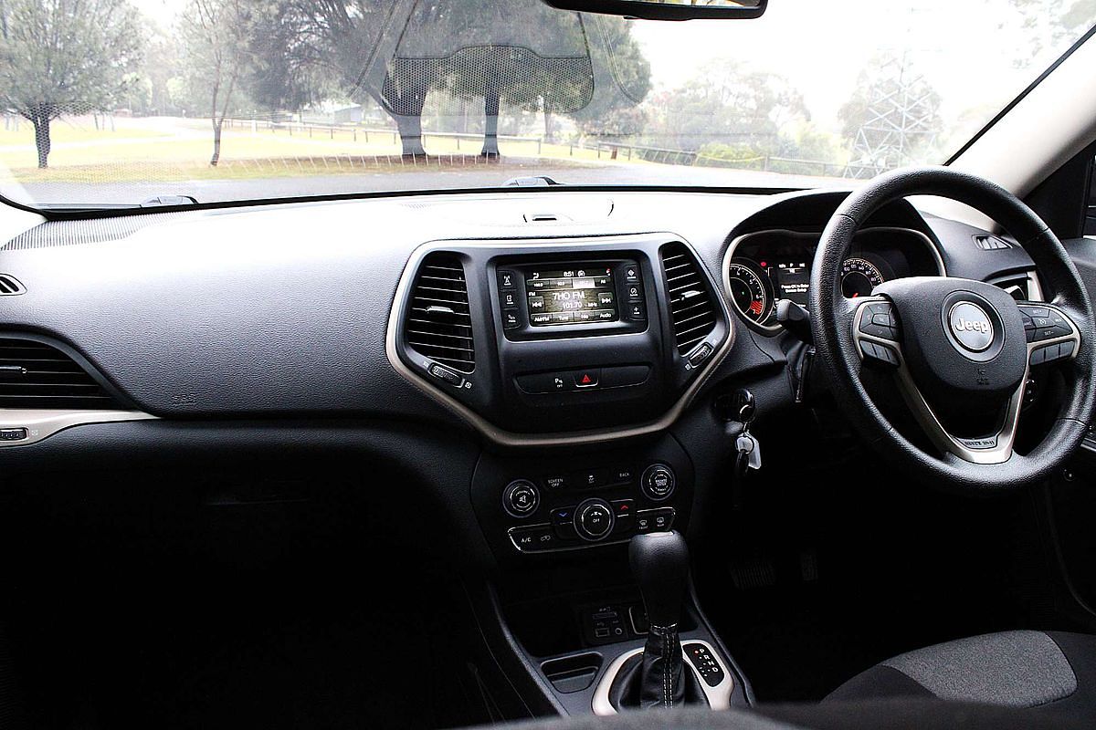 2015 Jeep Cherokee Sport KL
