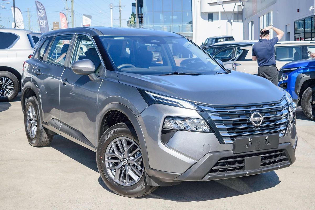 2025 Nissan X-TRAIL ST T33