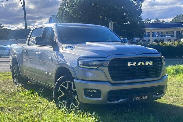 2025 RAM 1500 Laramie Sport Hurricane SO RamBox DT 4X4 SWB