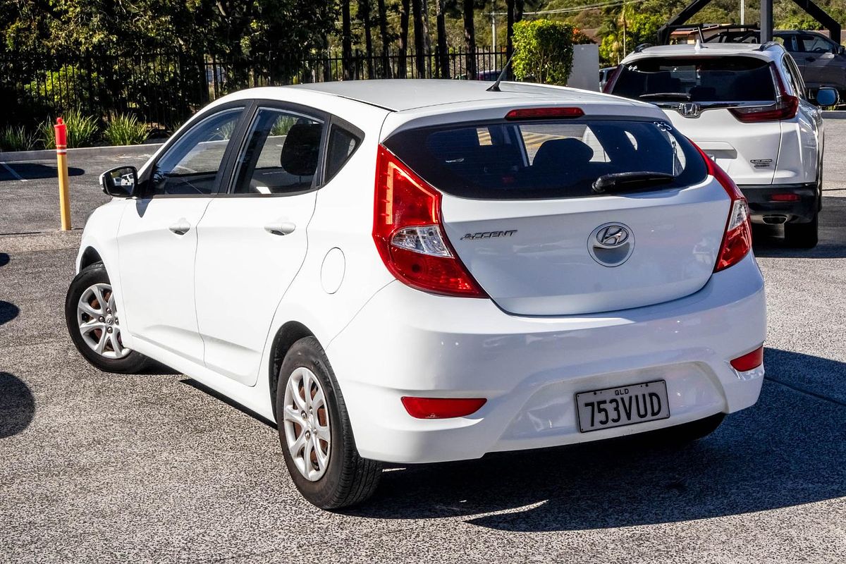 2014 Hyundai Accent Active RB2