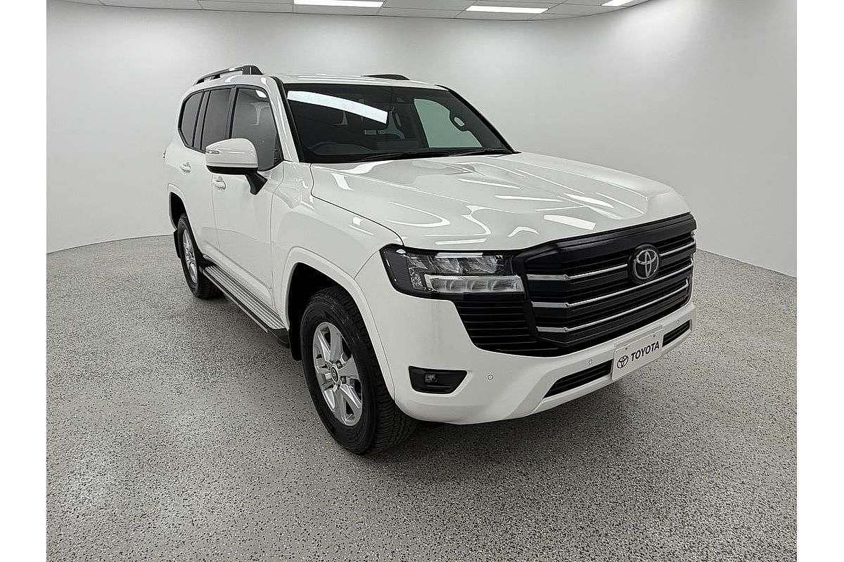 2024 Toyota Landcruiser GXL FJA300R