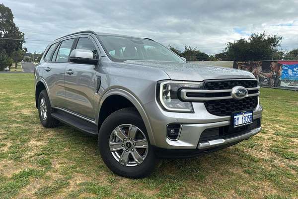2025 Ford Everest Ambiente 2.0L