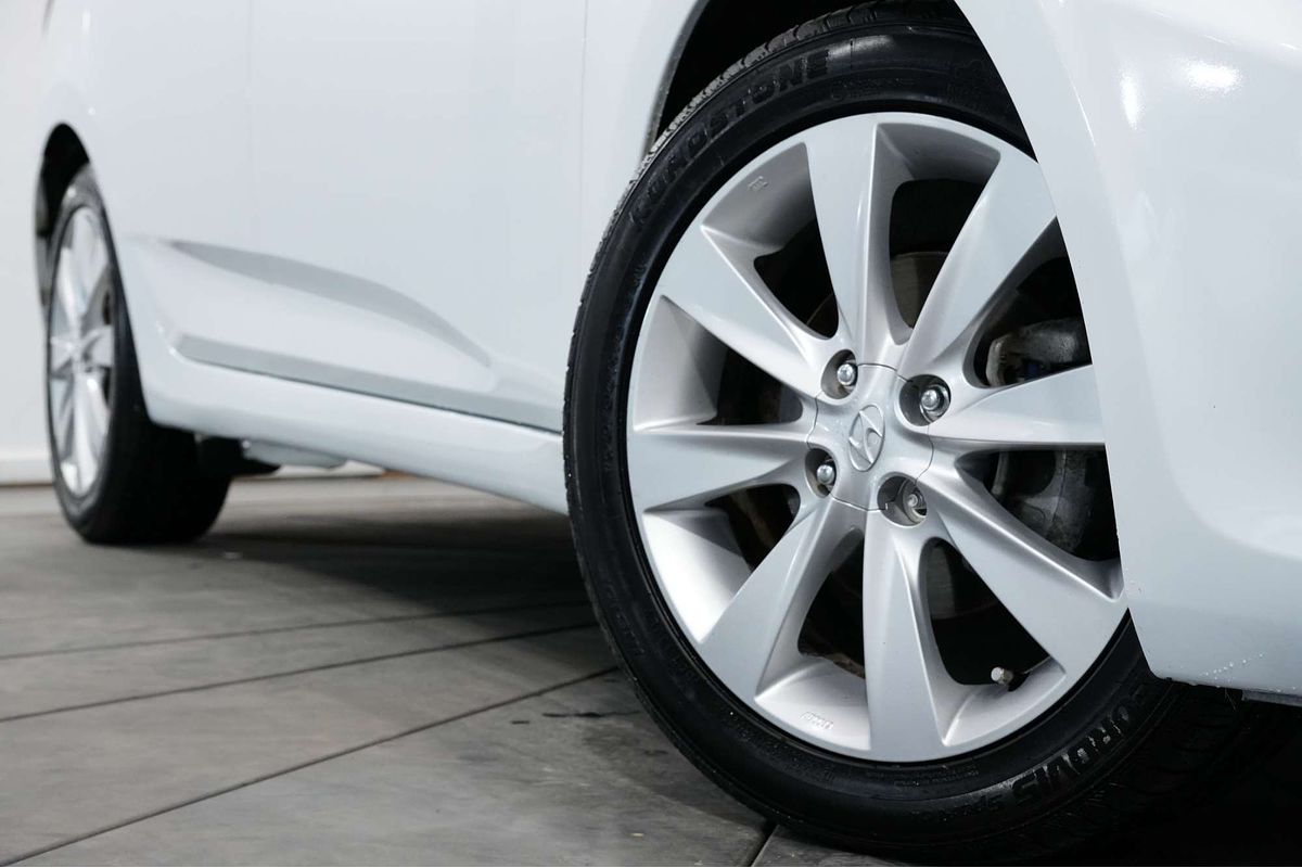 2017 Hyundai Accent Sport RB6