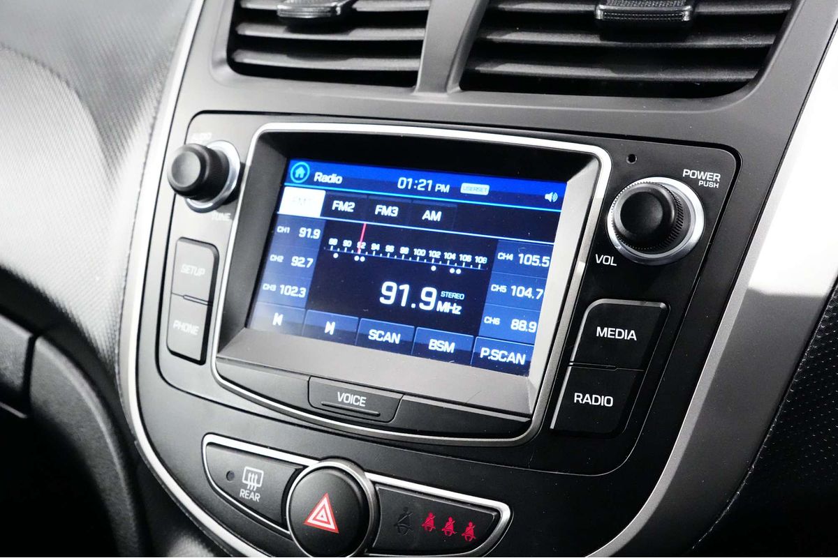 2017 Hyundai Accent Sport RB6