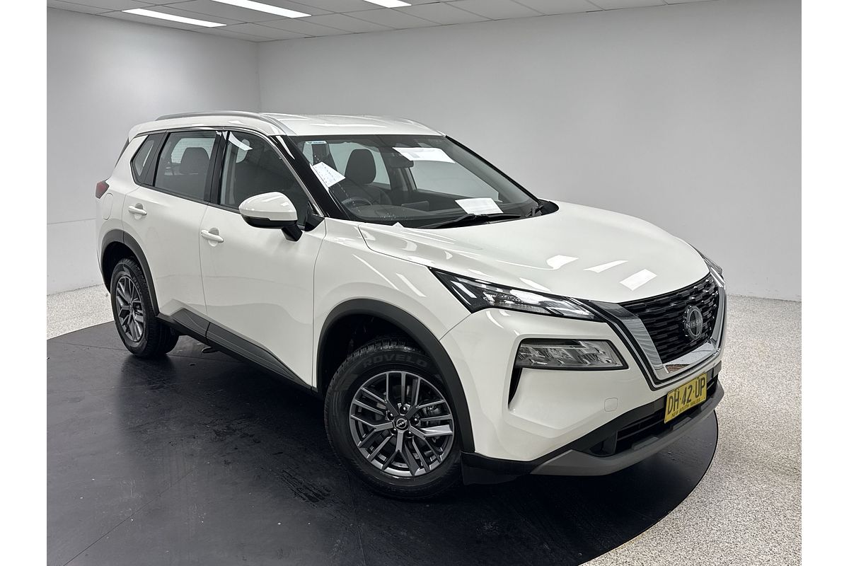 2023 Nissan X-TRAIL ST T33