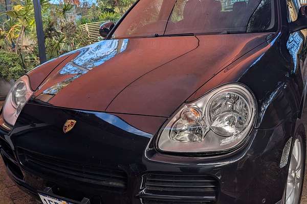 2003 Porsche Cayenne S 9PA