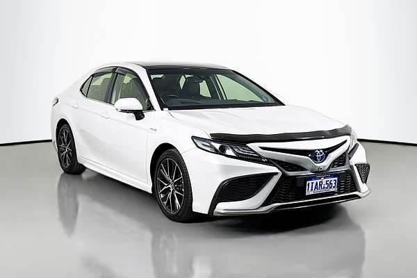 2023 Toyota Camry SL AXVH70R