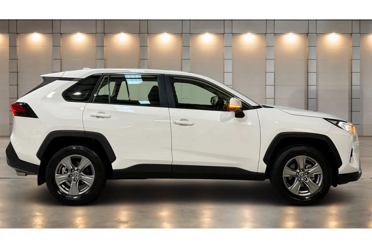 2024 Toyota RAV4 GX MXAA52R