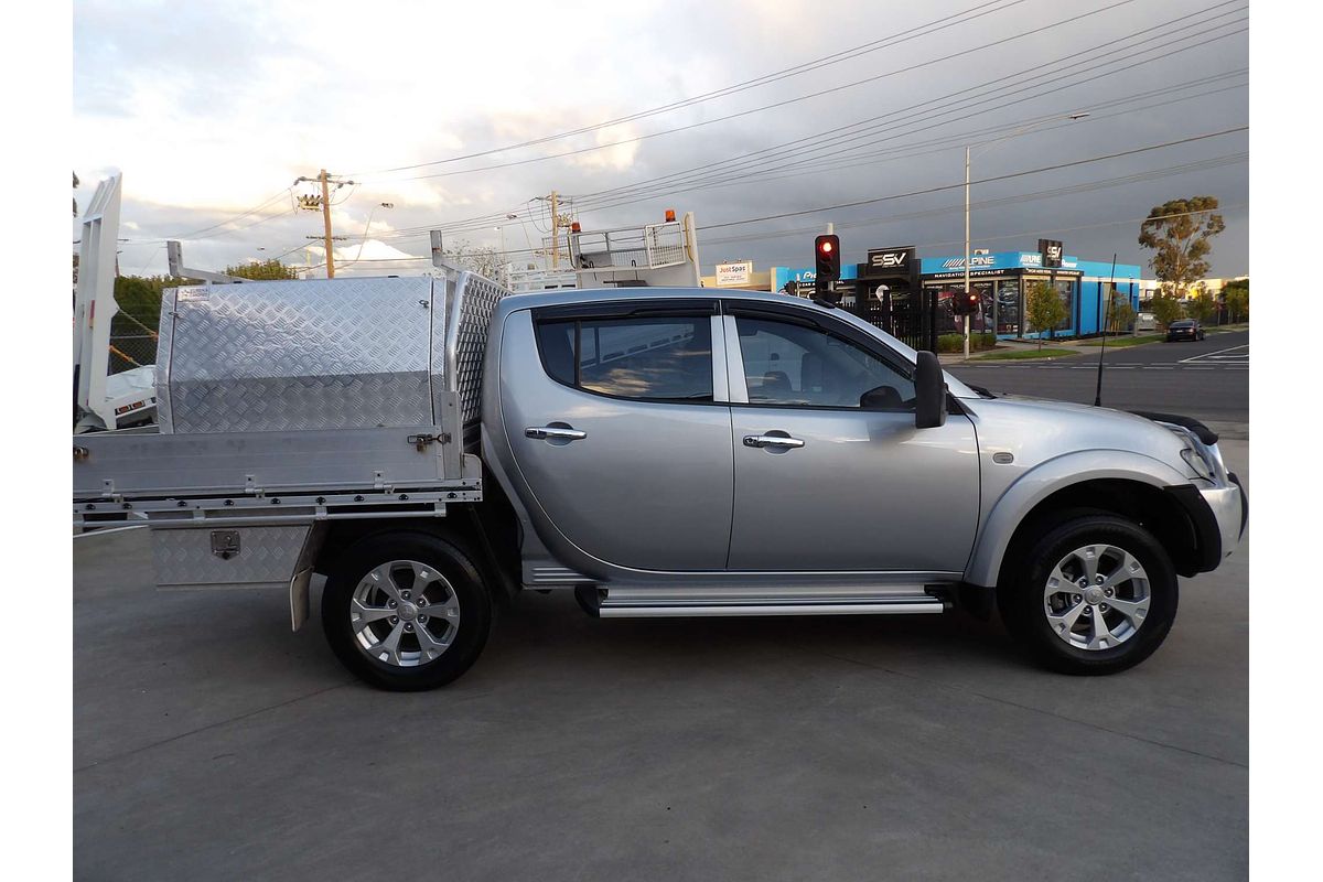 2013 Mitsubishi Triton GLX MN Rear Wheel Drive