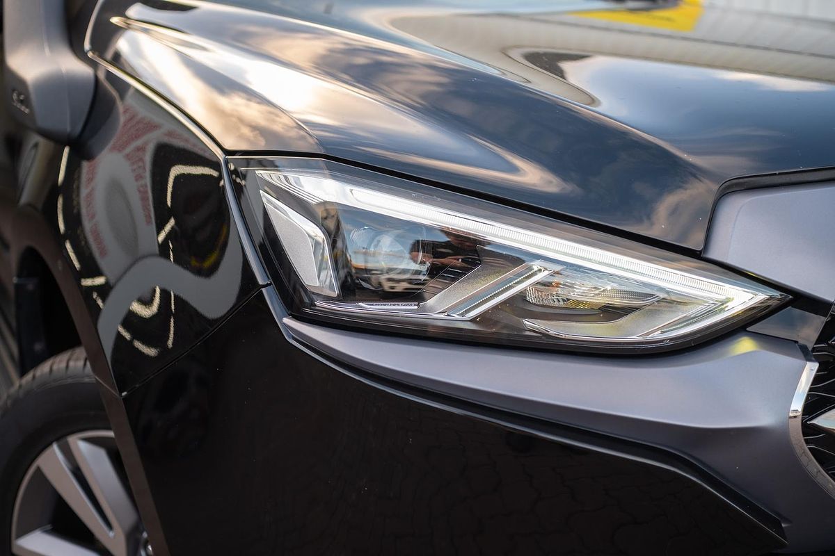 2023 Isuzu MU-X LS-T