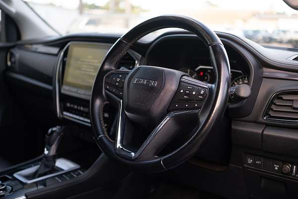 2023 Isuzu MU-X LS-T thumb-3