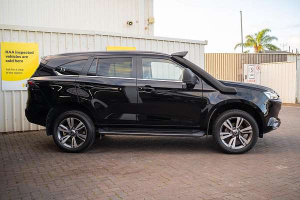 2023 Isuzu MU-X LS-T thumb-4
