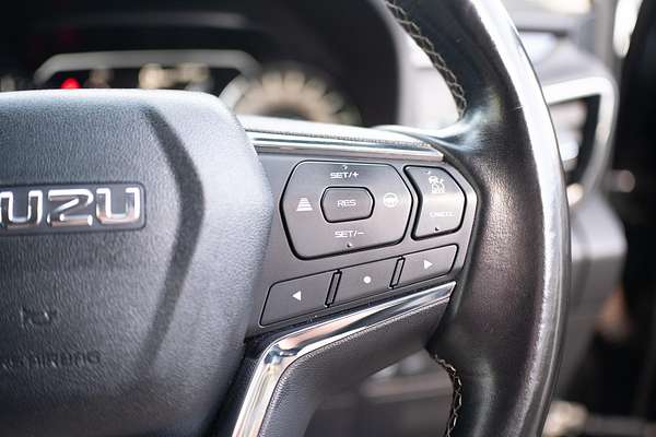 2023 Isuzu MU-X LS-T thumb-29