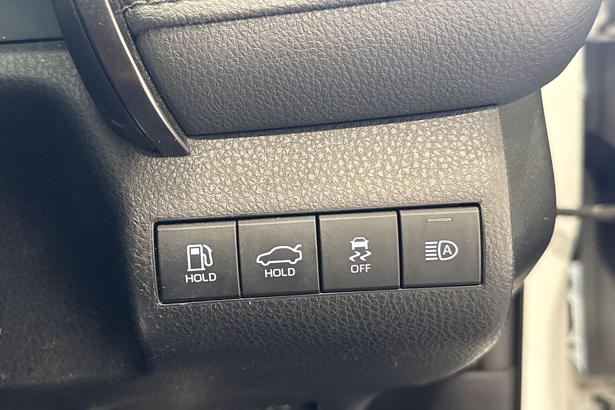 2022 Toyota Camry Ascent AXVA70R