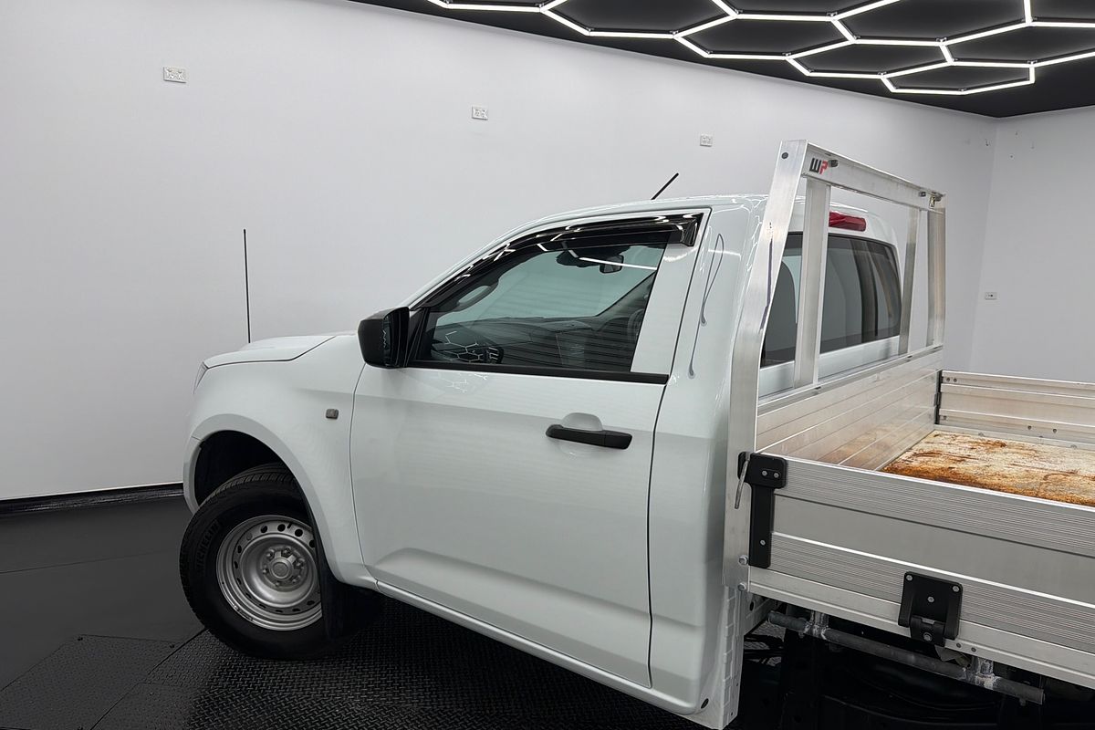 2023 Isuzu D-MAX SX High Ride Rear Wheel Drive