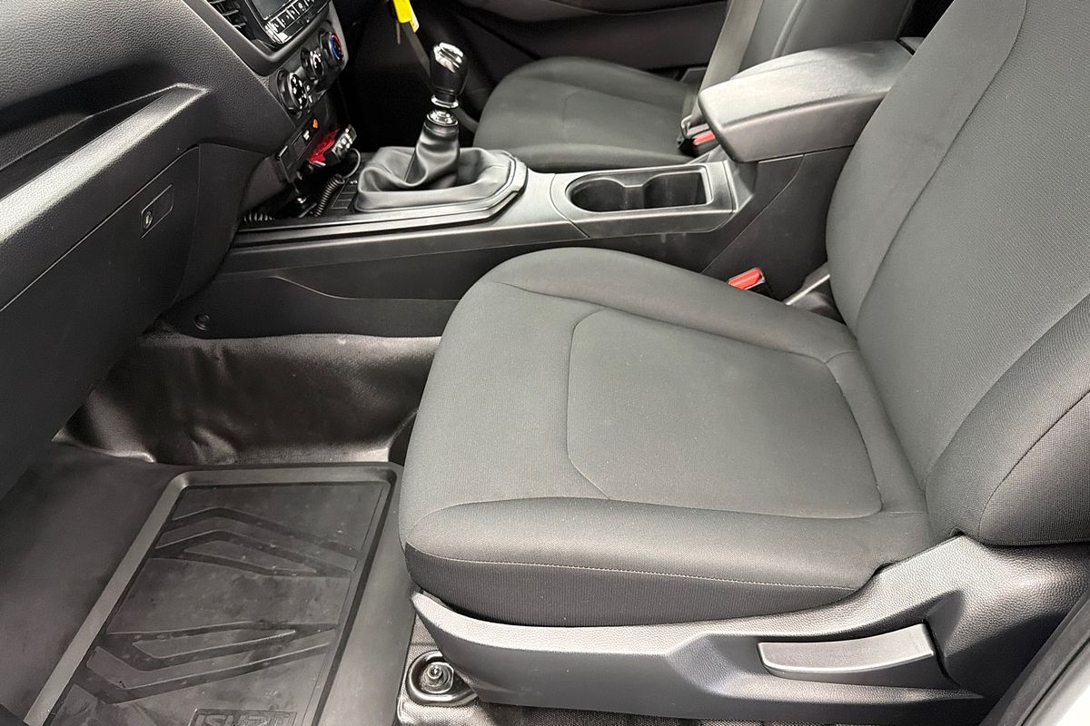 2023 Isuzu D-MAX SX High Ride Rear Wheel Drive