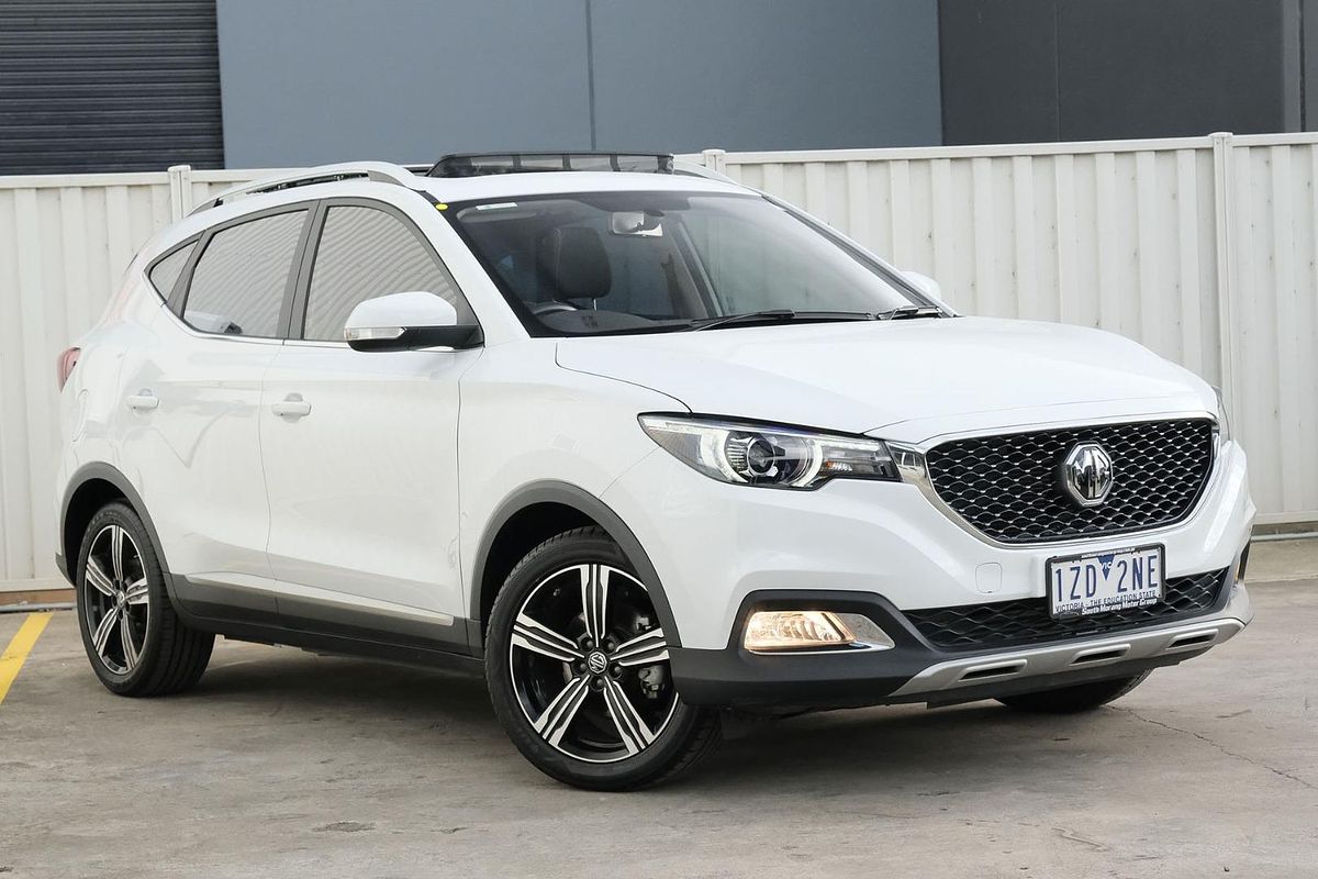 2023 MG ZS Essence AZS1