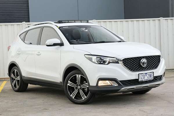 2023 MG ZS Essence AZS1