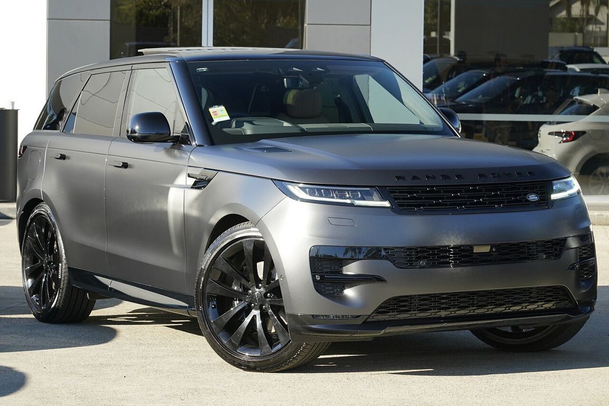 2026 Land Rover Range Rover Sport D300 Dynamic SE L461