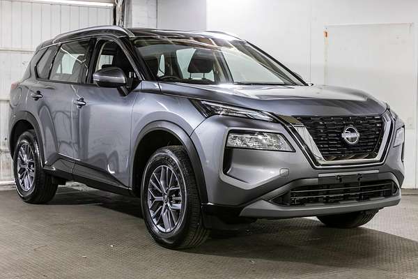 2025 Nissan X-TRAIL ST T33