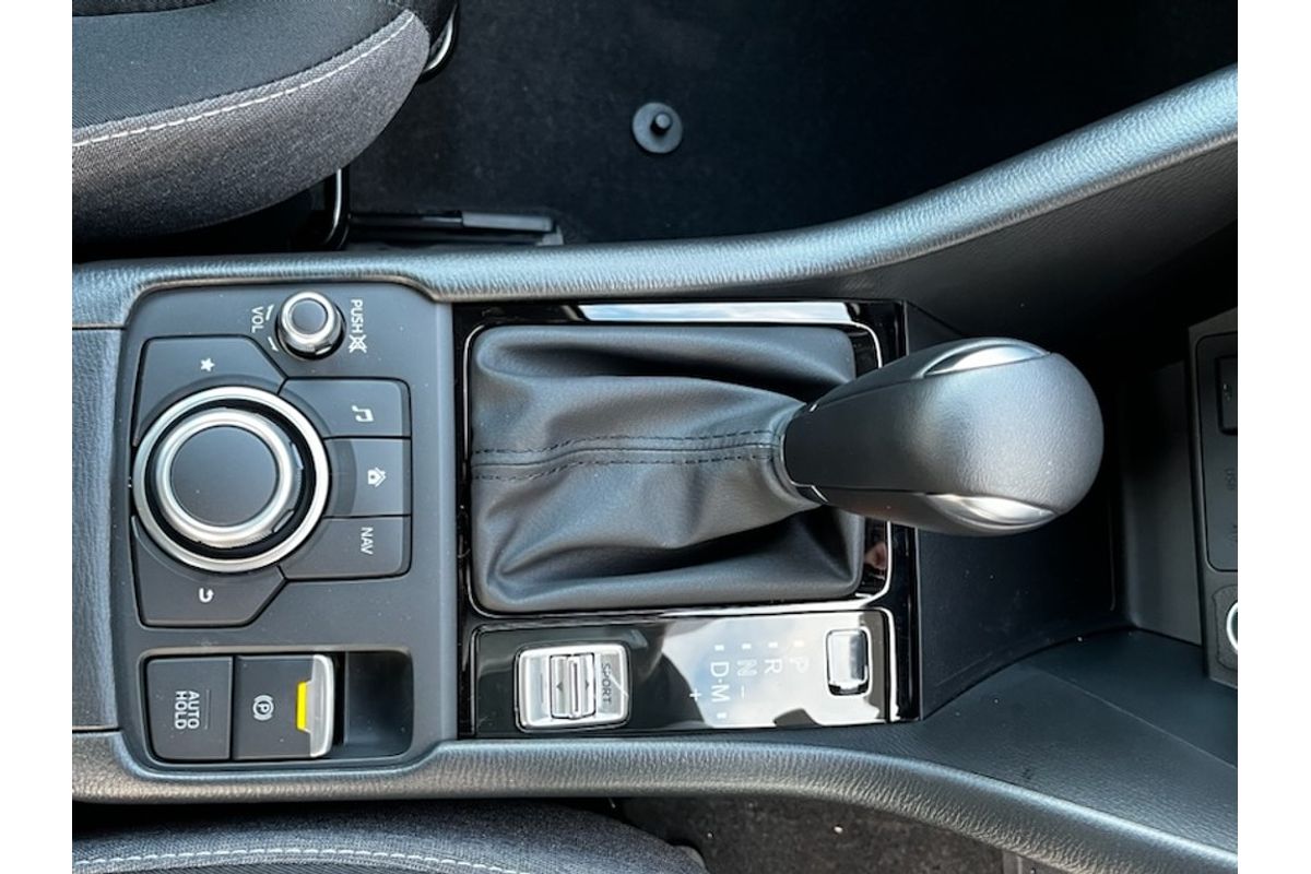 Mazda J 6AUTO G20 PURE PETROL FWD