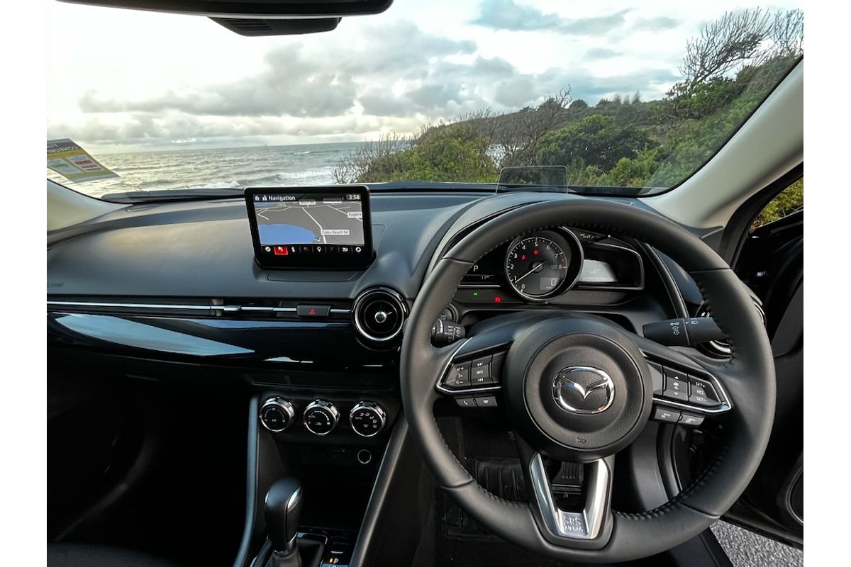 Mazda J 6AUTO G20 PURE PETROL FWD