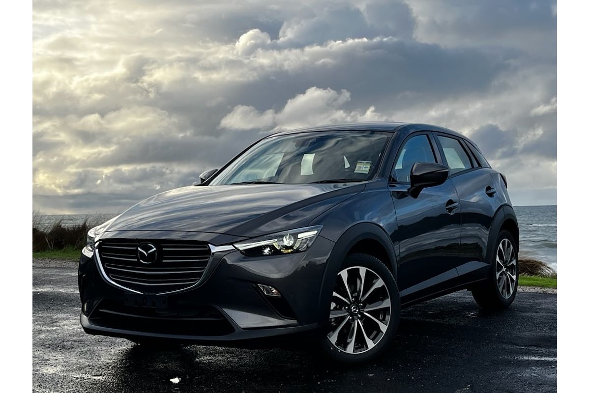 Mazda  J 6AUTO G20 PURE PETROL FWD