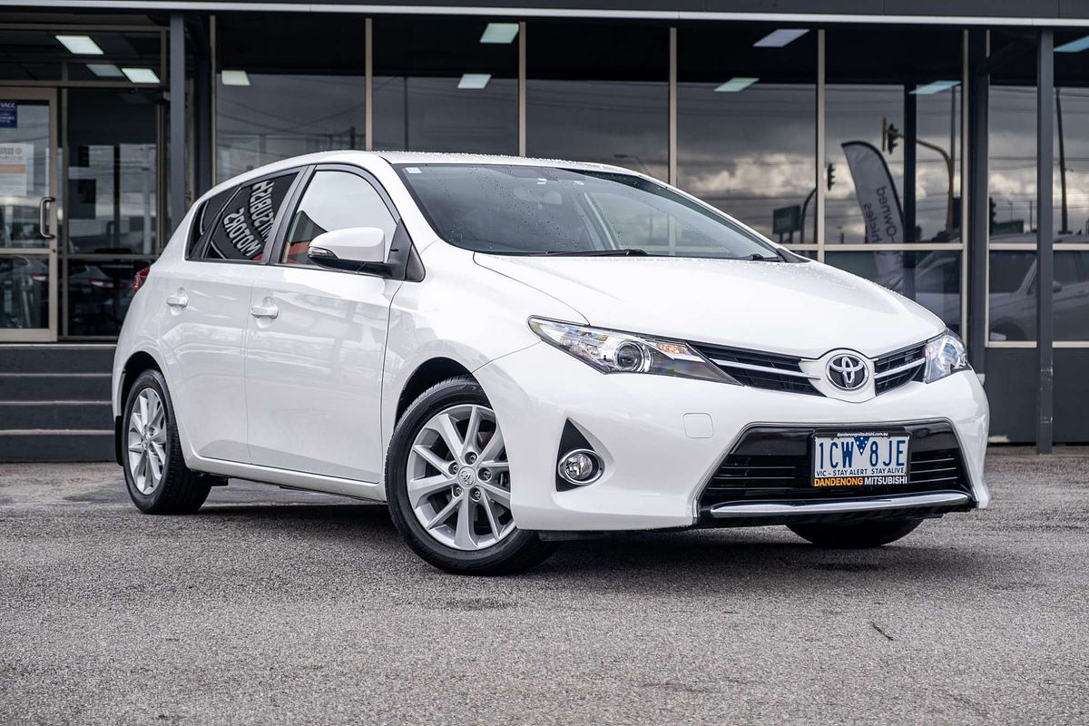 2014 Toyota Corolla Ascent Sport ZRE182R
