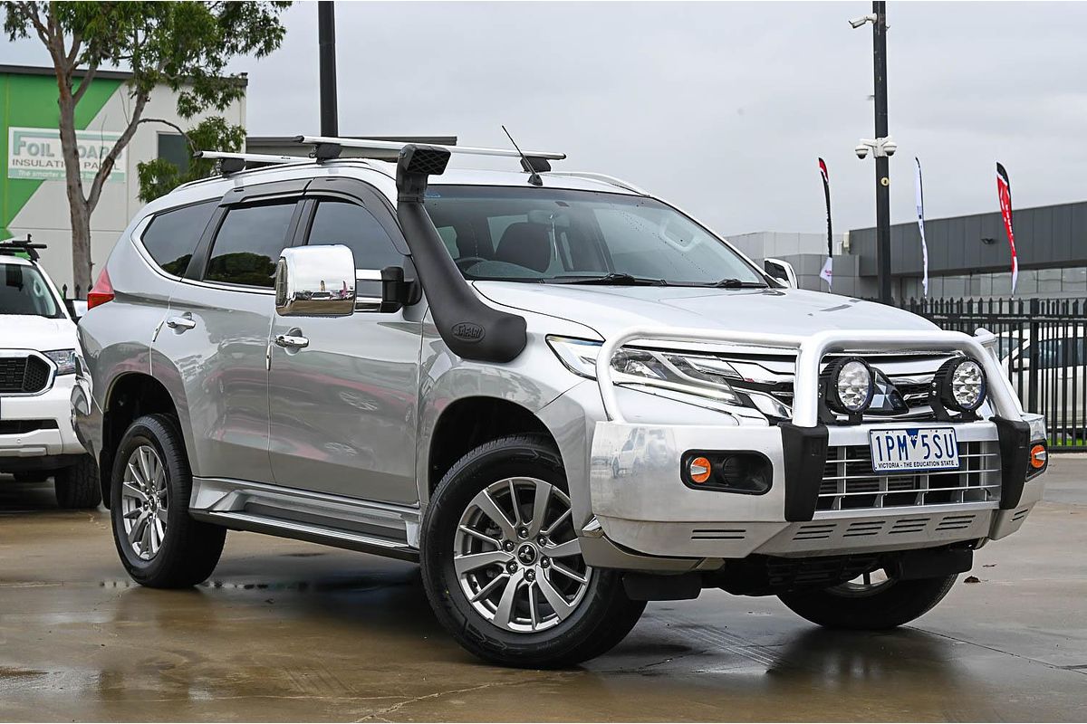 2018 Mitsubishi Pajero Sport GLX QE
