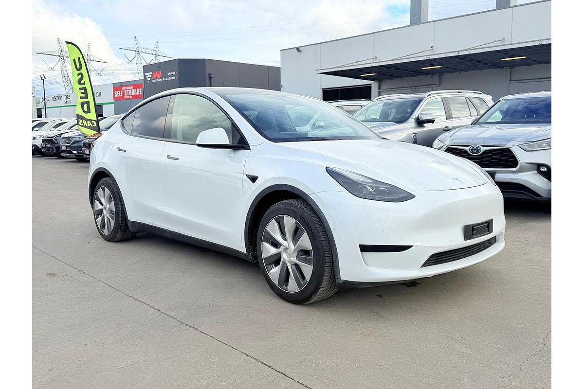 2023 Tesla Model Y Rear-Wheel Drive