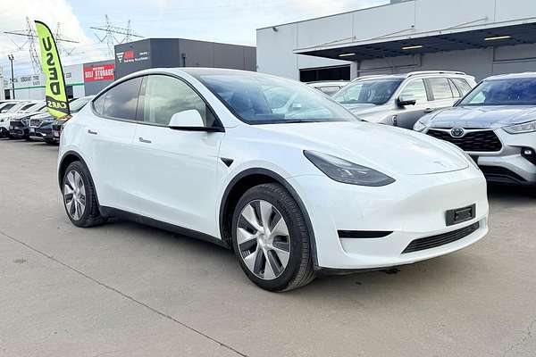2023 Tesla Model Y Rear-Wheel Drive