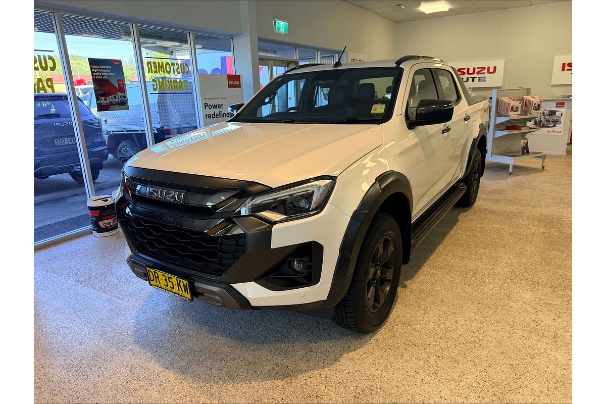 2025 Isuzu D-MAX X-TERRAIN 4X4