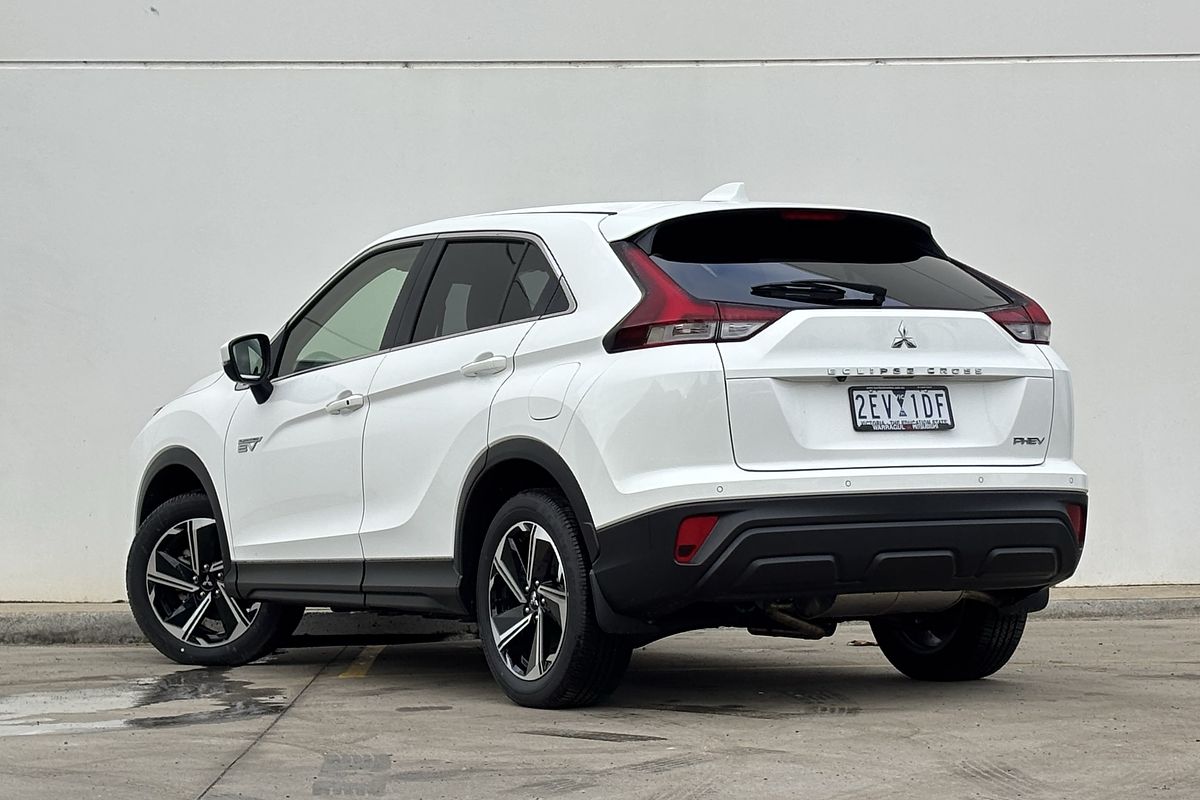 2025 Mitsubishi Eclipse Cross PHEV ES YB