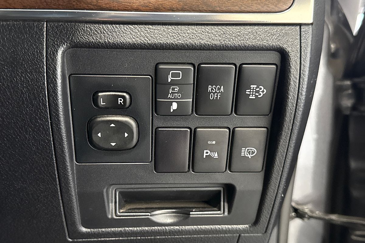 2020 Toyota Landcruiser VX VDJ200R