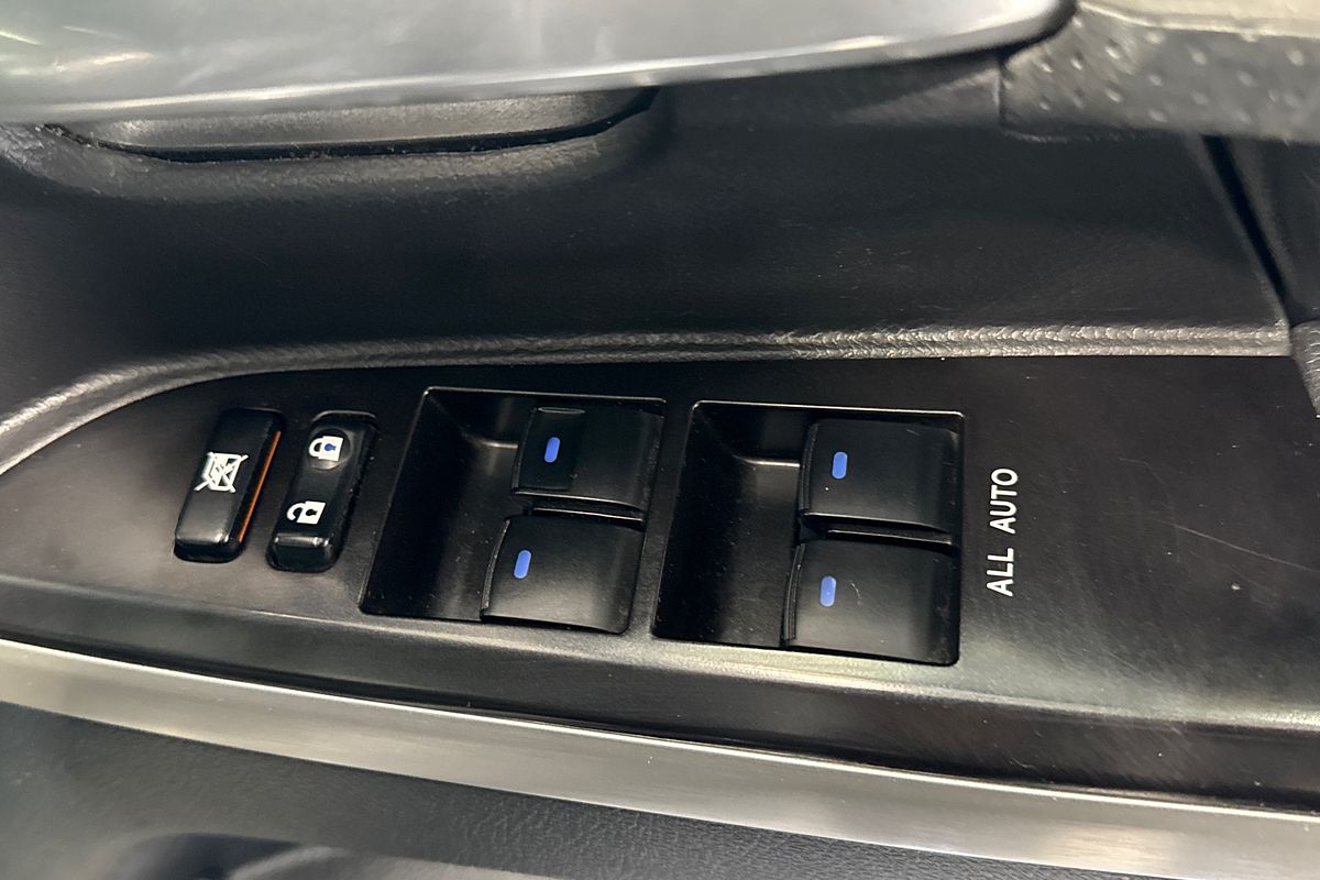2020 Toyota Landcruiser VX VDJ200R
