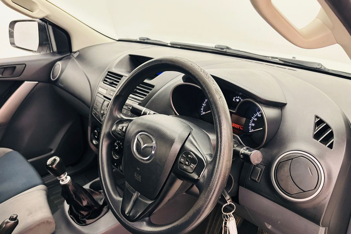 2015 Mazda BT-50 R 6M 3.2L SINGLE C/CH XT 4X2