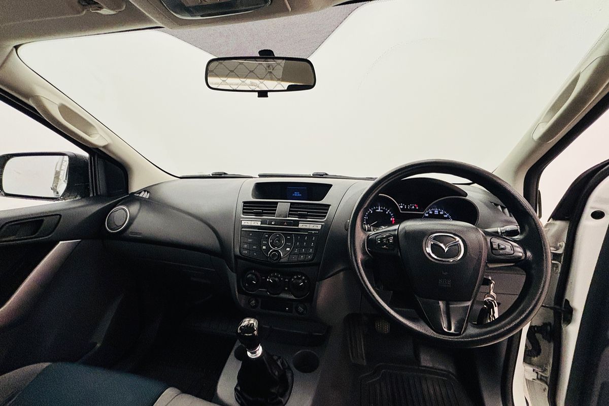 2015 Mazda BT-50 R 6M 3.2L SINGLE C/CH XT 4X2