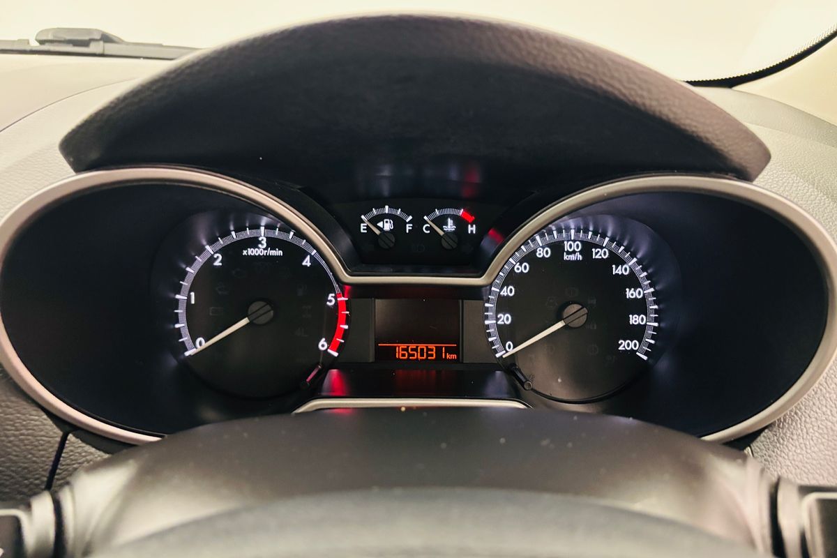 2015 Mazda BT-50 R 6M 3.2L SINGLE C/CH XT 4X2